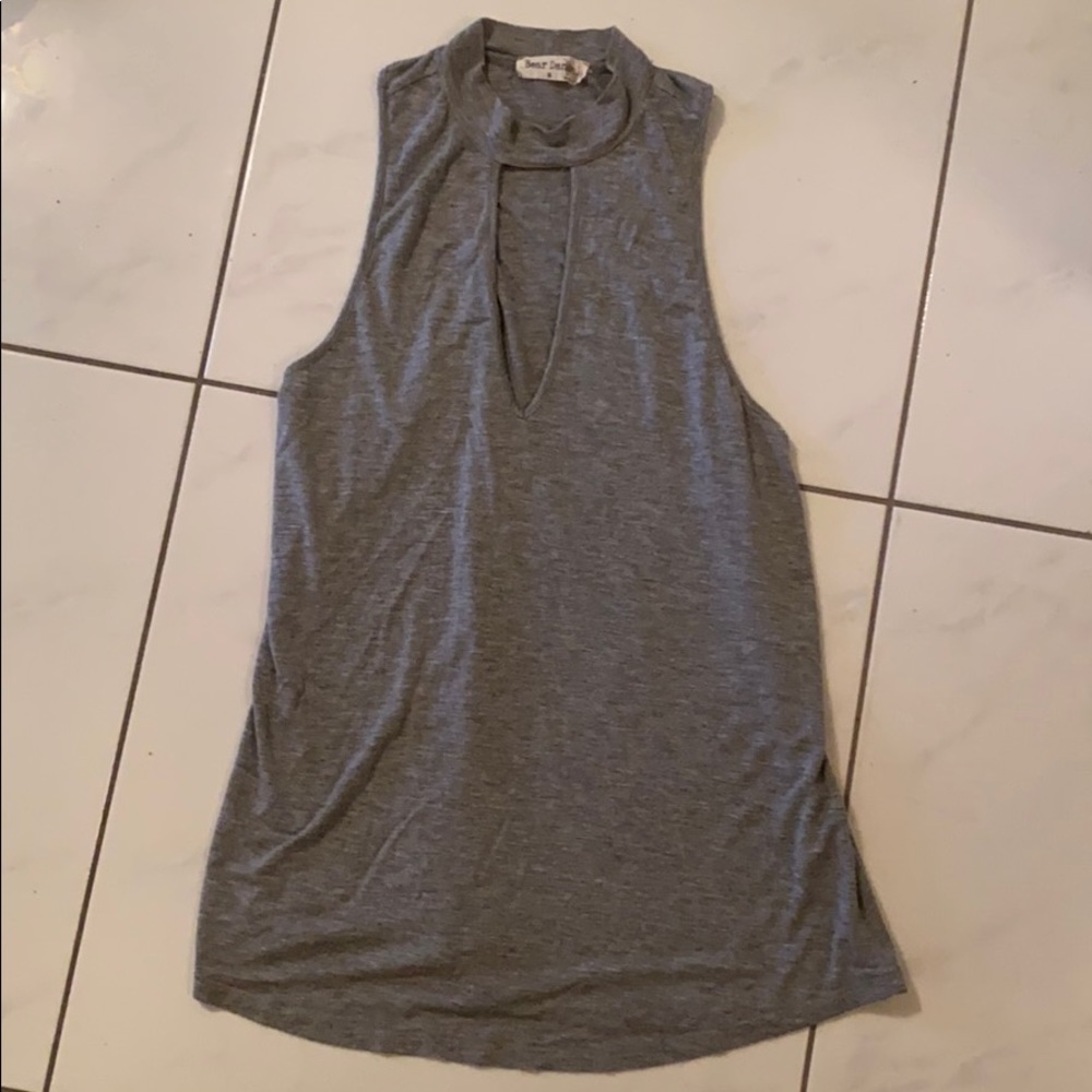 BEAR DANCE top